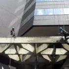 La imagen 2 de la Empresa CORPORACIÓN 10313 C.A. Servicio Integral de Limpieza y Mantenimiento de Fachadas en Caracas M