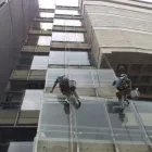 La imagen 3 de la Empresa CORPORACIÓN 10313 C.A. Servicio Integral de Limpieza y Mantenimiento de Fachadas en Caracas M