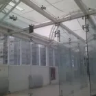 La imagen 8 de la Empresa CRISTALERIA CORPOSILEX Vidrio Templado en Caracas M