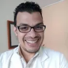 La imagen 1 de la Empresa DR. LUIS MARCANO Prótesis Dentales en Caracas M