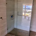 La imagen 3 de la Empresa VIDRIOS FENICIA, C.A. Vitrinas de Vidrio en Caracas M