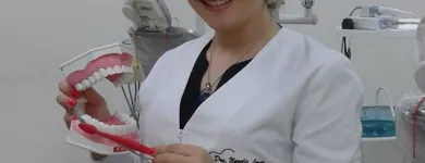 La imagen 7 de la Empresa CONSULTORIO ODONTOLOGICO DRA NARELIS LORETO Salud Caracas en Caracas M