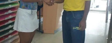 La imagen 4 de la Empresa OFIMANIA Utiles Escolares en Valencia G