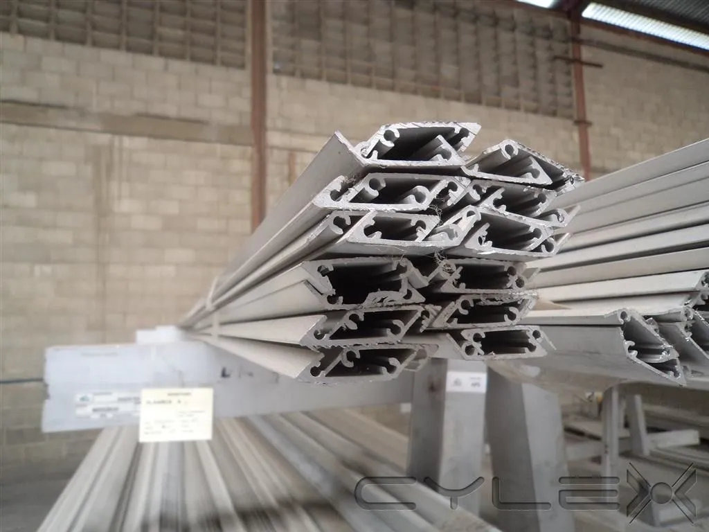 La imagen 11 de la Empresa ALUMINIOS DE BARQUISIMETO C.A (ALBARCA)