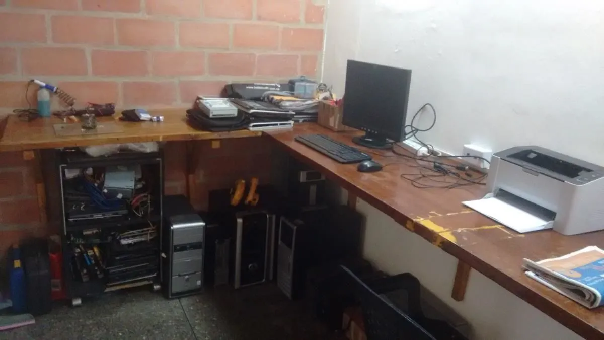 La imagen 1 de la Empresa SOLUCIONES TECNOLOGICAS JS C.A.