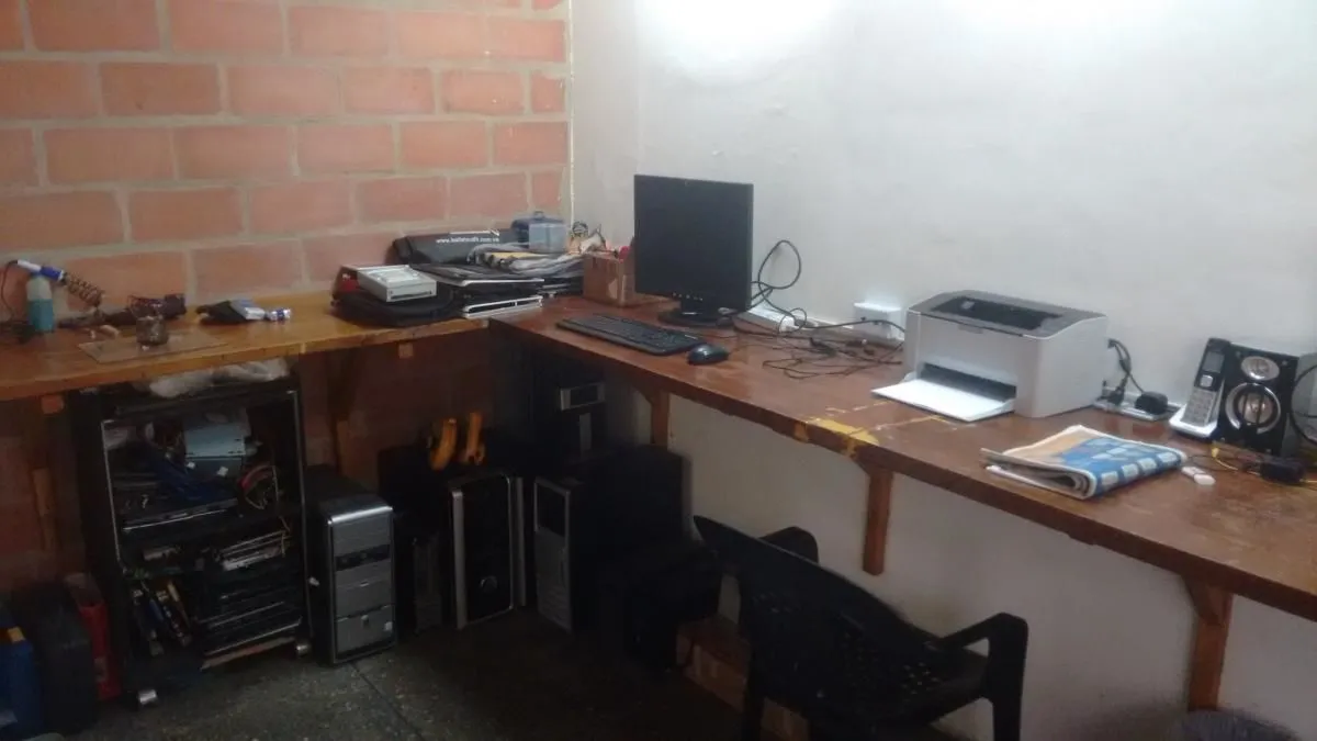 La imagen 2 de la Empresa SOLUCIONES TECNOLOGICAS JS C.A.