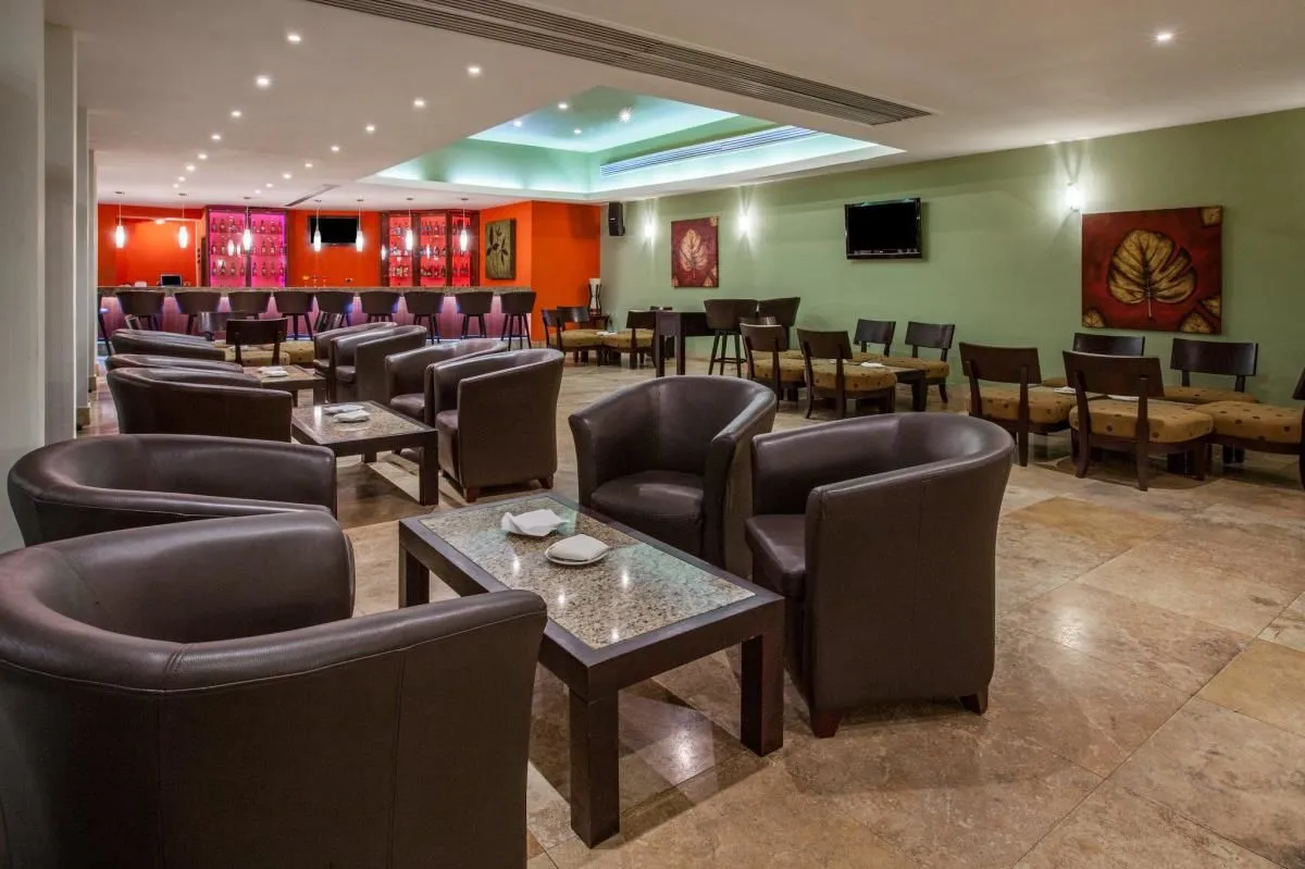 La imagen 8 de la Empresa CROWNE PLAZA MARUMA HOTEL & CASINO