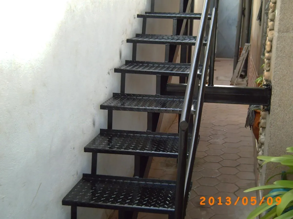 La imagen 1 de la Empresa HERRERIA PROFESIONAL J.D,C.A