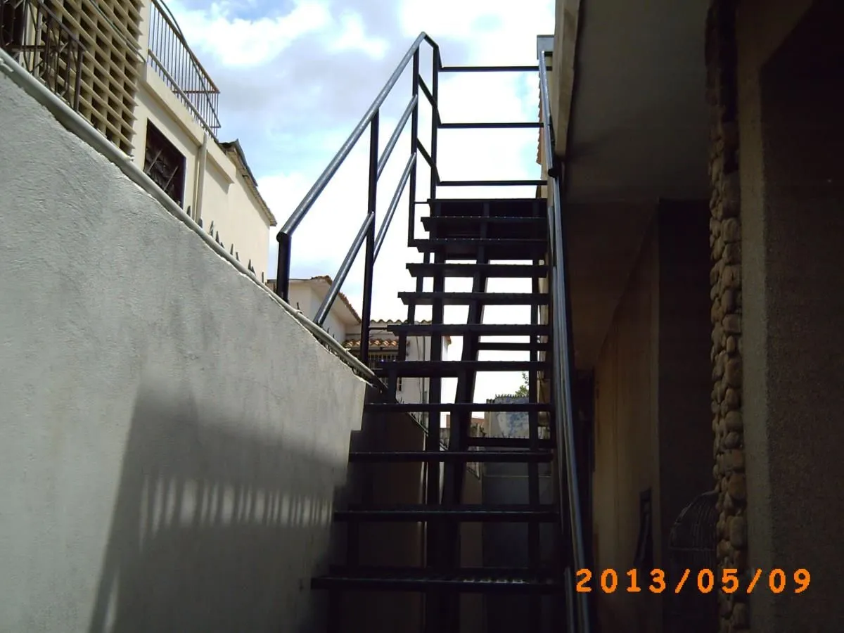 La imagen 2 de la Empresa HERRERIA PROFESIONAL J.D,C.A