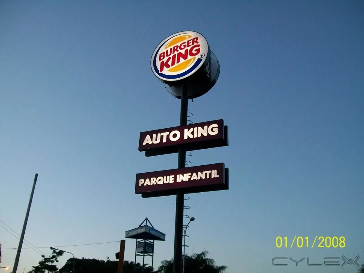 La imagen 2 de la Empresa OPTIMOS C.A.