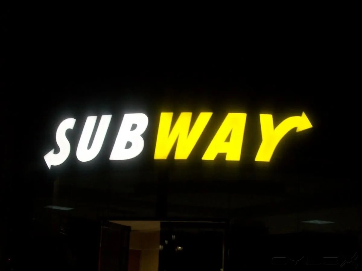 La imagen 10 de la Empresa OPTIMOS C.A.