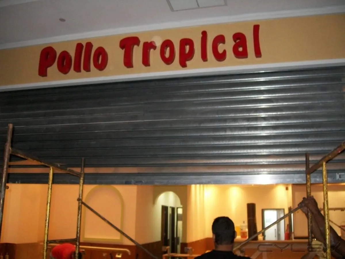 La imagen 11 de la Empresa OPTIMOS C.A.