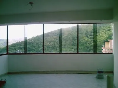 La imagen 2 de la Empresa 190 ALUMINIOS & CRISTALES C.A