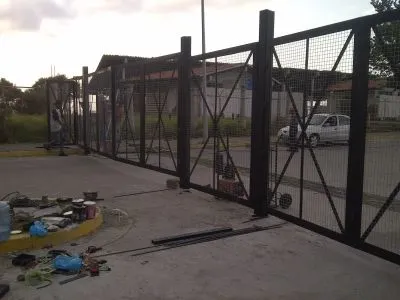 La imagen 3 de la Empresa CONSTRUCTORA 240  C.A.